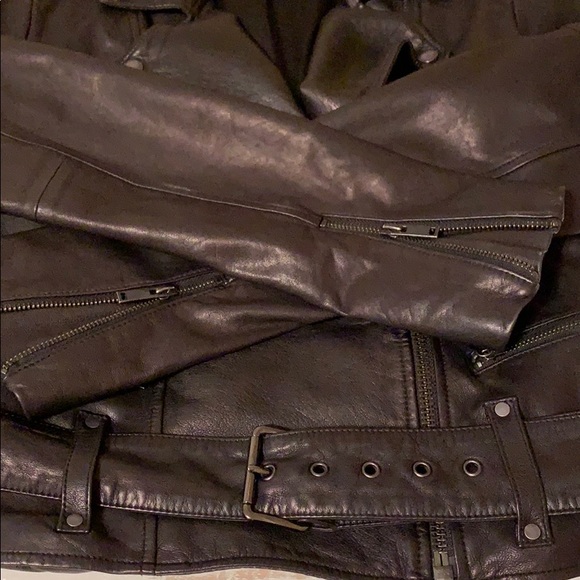 Banana Republic Leather Jacket - Picture 6 of 7